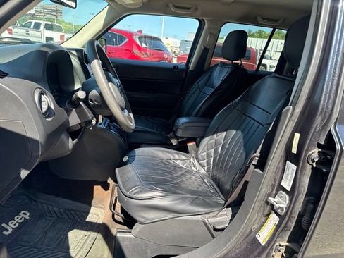 Used 2014 Jeep Patriot Sport w/ Power Value Group AWD/4WD image 12