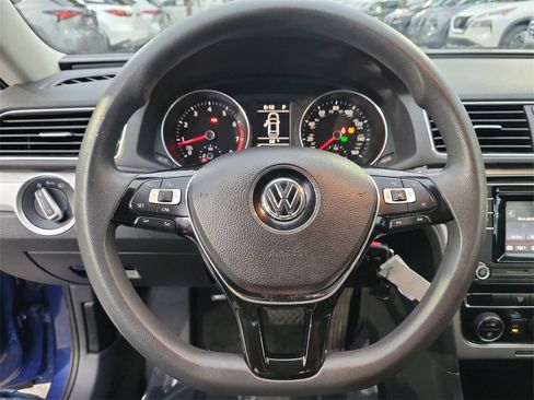 Used 2017 Volkswagen Passat 1.8T S image 17