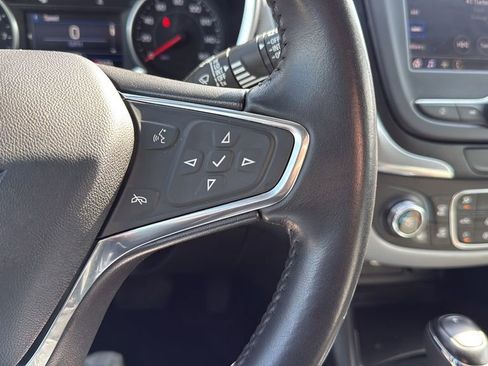 Used 2021 Chevrolet Equinox LT w/ Driver Convenience Package image 33