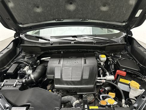 Used 2024 Subaru Forester Premium image 41
