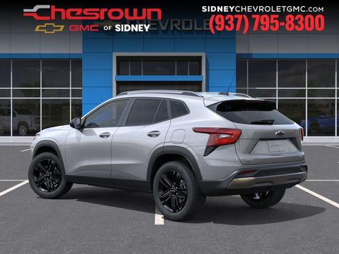 New 2026 Chevrolet Trax ACTIV w/ Driver Confidence Package FWD image 3