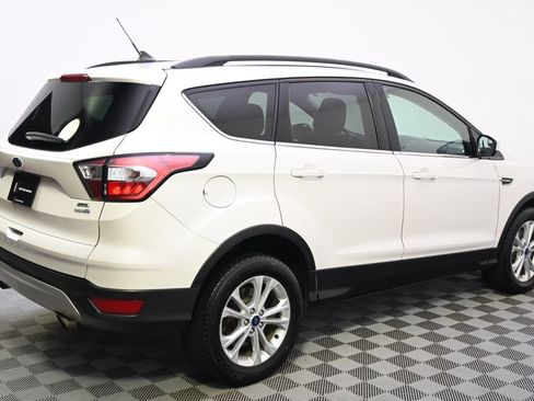 Used 2018 Ford Escape SEL image 7