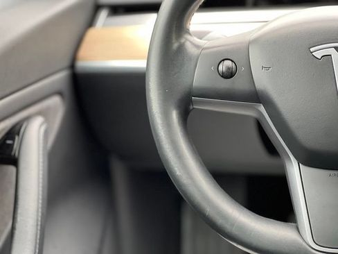 Used 2018 Tesla Model 3 Long Range AWD/4WD image 34