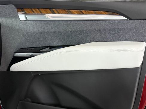 New 2025 Cadillac Escalade Premium Luxury Platinum image 58