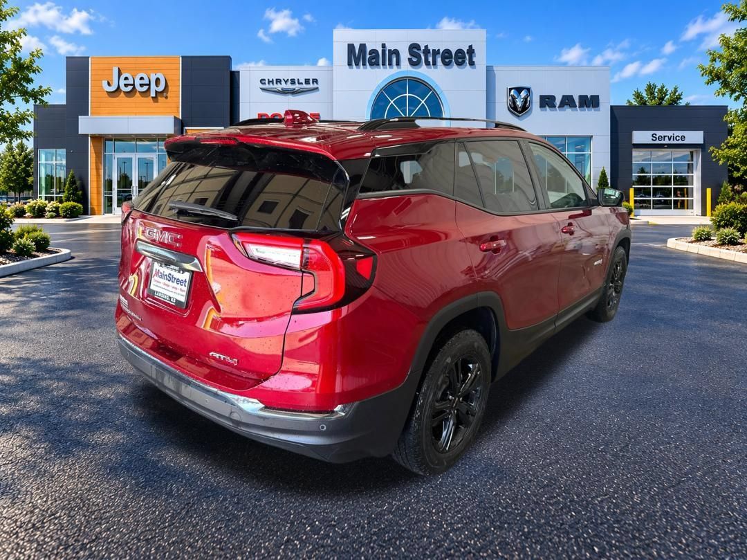 Used 2024 GMC Terrain AT4 w/ Tech Package AWD/4WD image 5