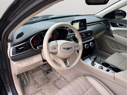 Used 2019 Genesis G70 3.3T Design image 6