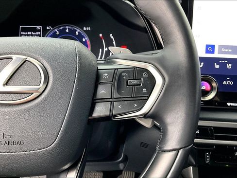 Used 2024 Lexus RX 350 Premium w/ Accessory Package (Z1) image 26