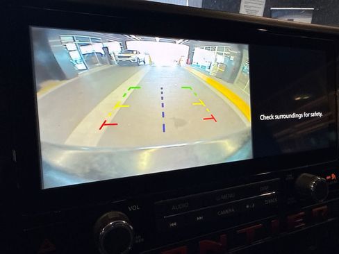 Used 2026 Nissan Frontier PRO-4X AWD/4WD image 23