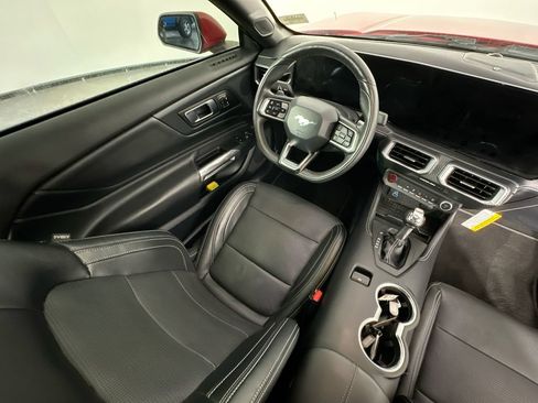 Used 2024 Ford Mustang GT Premium RWD image 9