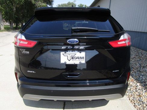 Used 2023 Ford Edge SEL w/ Convenience Package image 6