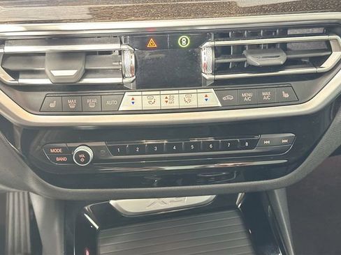 Used 2024 BMW X3 xDrive30i w/ Premium Essential Package image 15