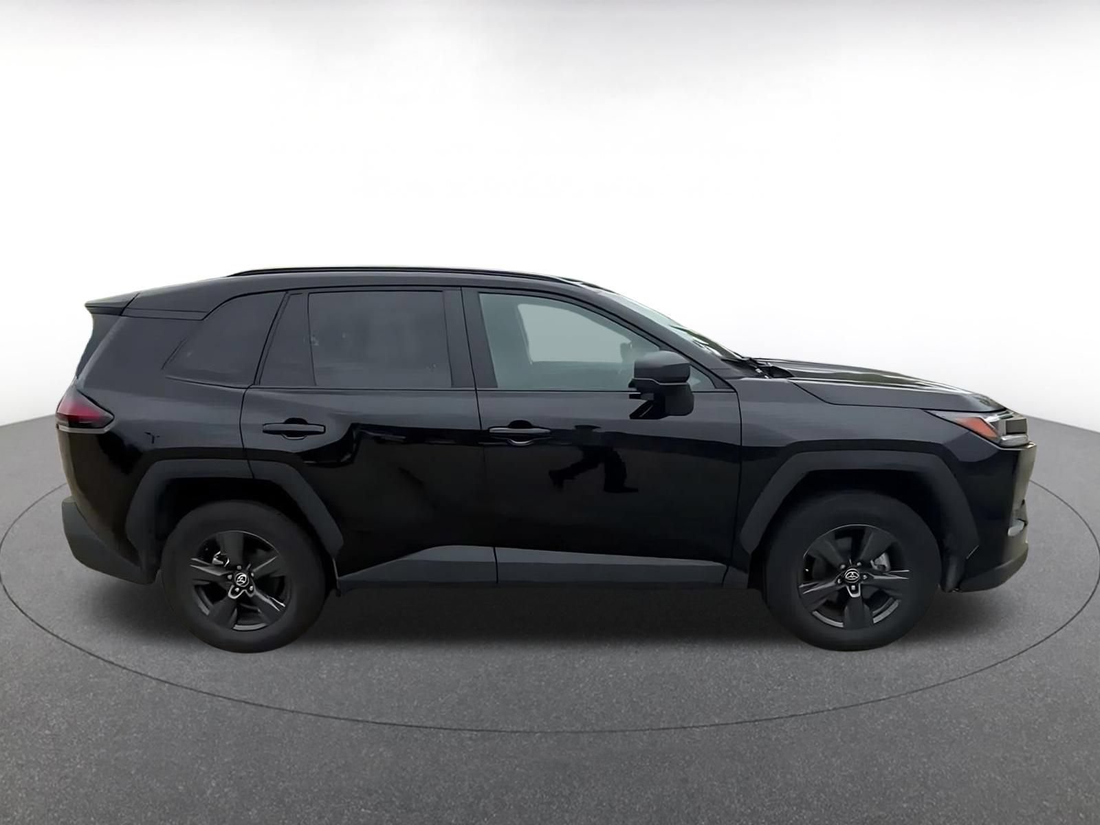 Used 2026 Toyota RAV4 LE AWD/4WD image 15