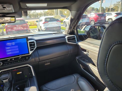 Used 2023 Toyota Tundra Platinum image 17