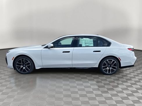 New 2026 BMW 740i w/ Premium Package image 6