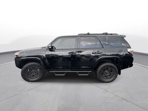 Used 2024 Toyota 4Runner TRD Off-Road Premium w/ Moonroof Package AWD/4WD image 8