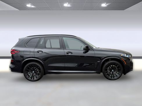 New 2026 BMW X5 sDrive40i w/ M Sport Package image 7