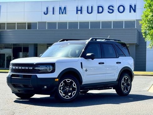 New 2026 Ford Bronco Sport Outer Banks w/ Outer Banks Tech Package+ AWD/4WD image 2