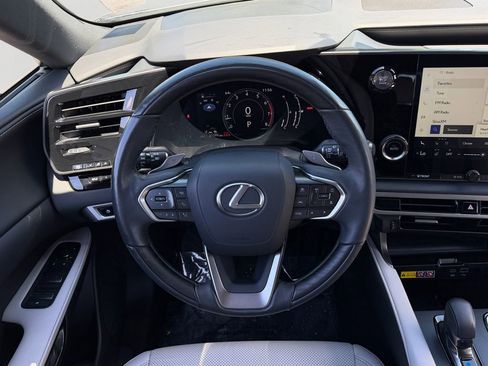 Certified 2023 Lexus RX 350 Premium w/ Accessory Package AWD/4WD image 17