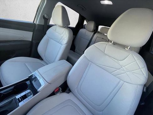 Used 2025 Hyundai Tucson SEL image 11