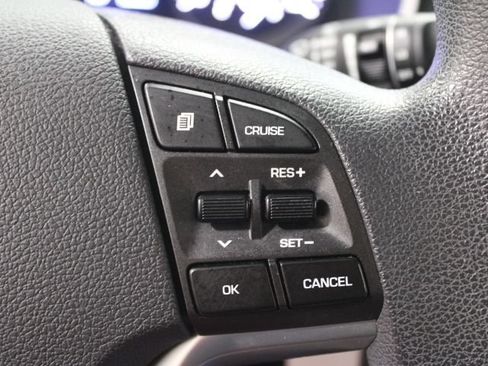 Used 2019 Hyundai Tucson SE FWD image 34