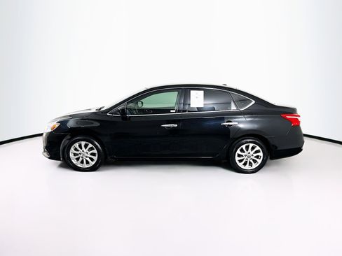 Used 2018 Nissan Sentra SV image 4