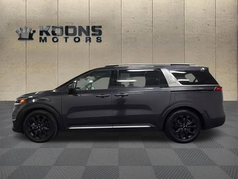 Used 2024 Kia Carnival SX image 4