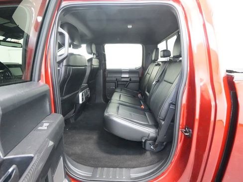 Used 2019 Ford F150 Lariat image 21