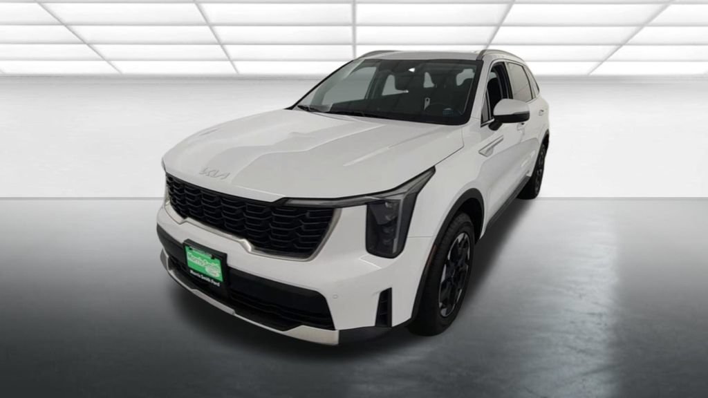 Used 2024 Kia Sorento S AWD/4WD image 2