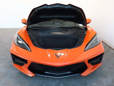 Used 2020 Chevrolet Corvette Stingray Coupe w/ 1LT image 4