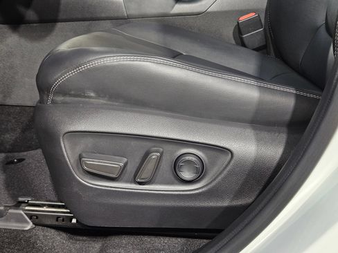 Used 2024 Toyota RAV4 XLE Premium AWD/4WD image 23