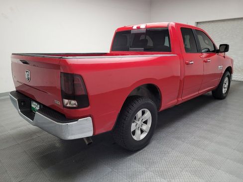 Used 2018 RAM 1500 Classic SLT image 9