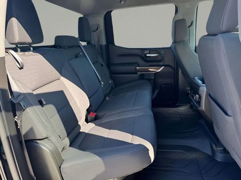 Used 2022 Chevrolet Silverado 1500 RST w/ Z71 Off-Road Package image 24