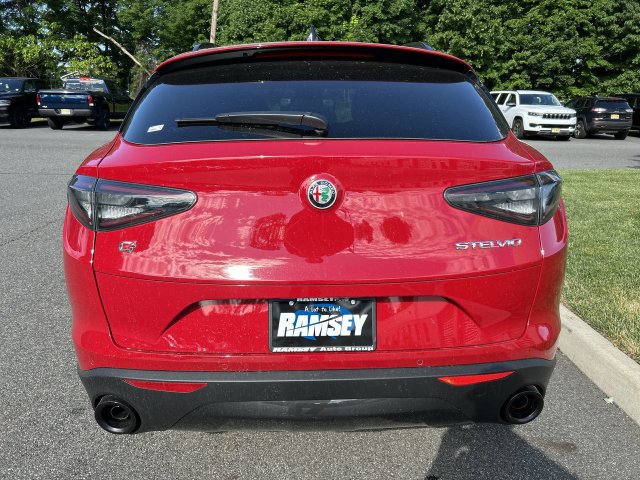 New 2026 Alfa Romeo Stelvio Sprint AWD/4WD image 16