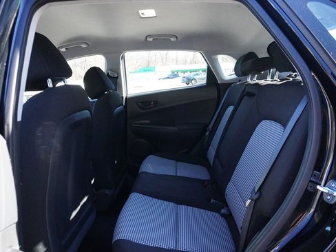 Used 2023 Hyundai Kona SE w/ Cargo Package image 30