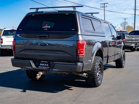 Used 2015 Ford F150 Lariat w/ Equipment Group 501A Mid image 9