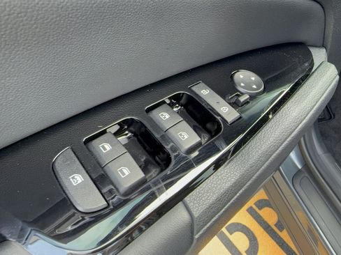 Used 2024 Kia Sportage EX FWD image 15