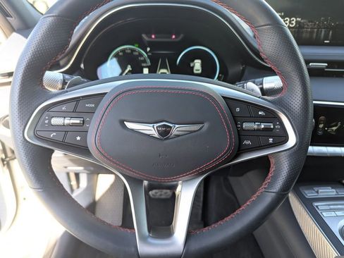 Used 2023 Genesis GV70 2.5T w/ Sport Prestige Package image 29