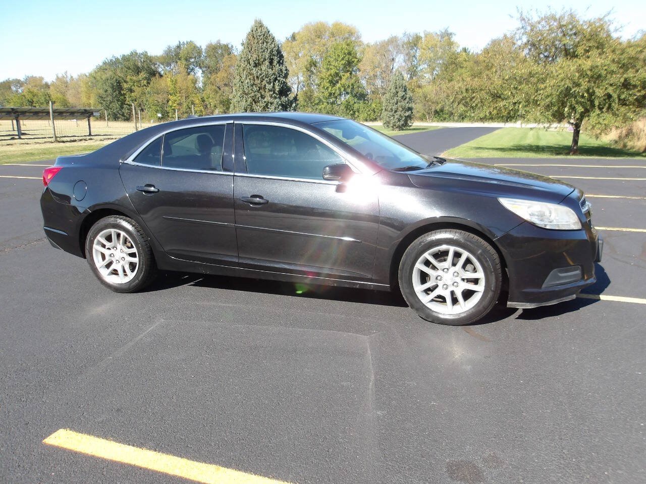 Used 2013 Chevrolet Malibu LT w/ Power Convenience Package FWD image 1