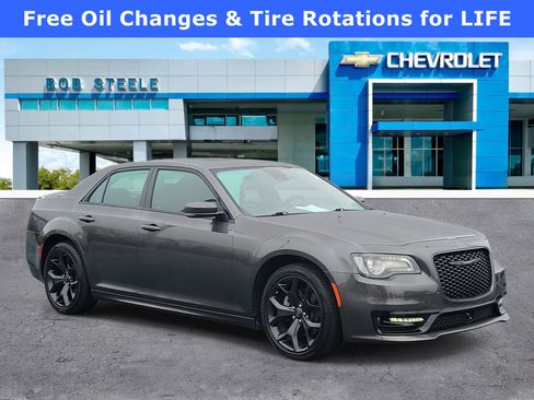 Used 2023 Chrysler 300 S w/ Comfort Group image 1