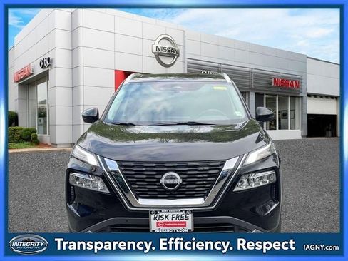 Used 2023 Nissan Rogue SL w/ SL Premium Package AWD/4WD image 2