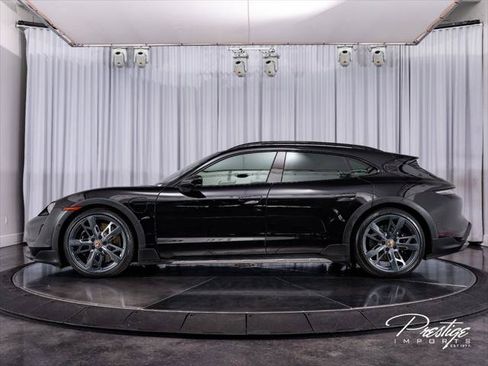 Used 2023 Porsche Taycan Cross Turismo AWD/4WD image 6