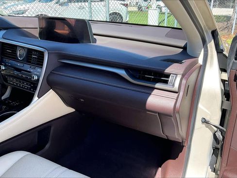 Used 2019 Lexus RX 350 FWD w/ Luxury Package image 15