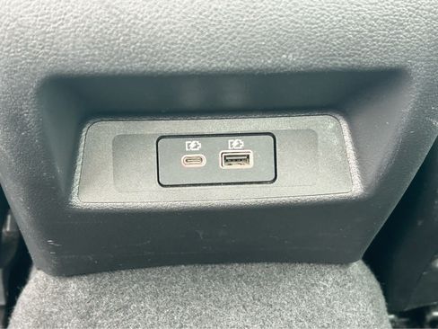 Used 2024 Nissan Altima 2.5 SV FWD image 10