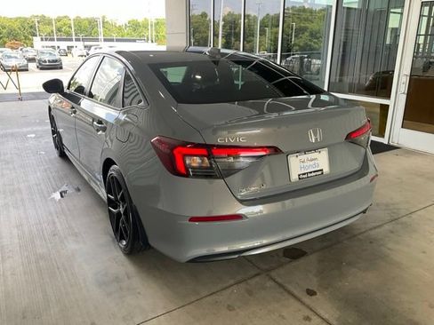 Certified 2025 Honda Civic Sport image 18