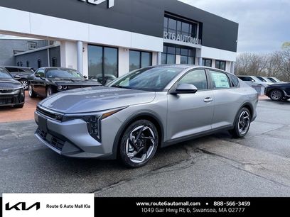 New 2026 Kia K4 EX