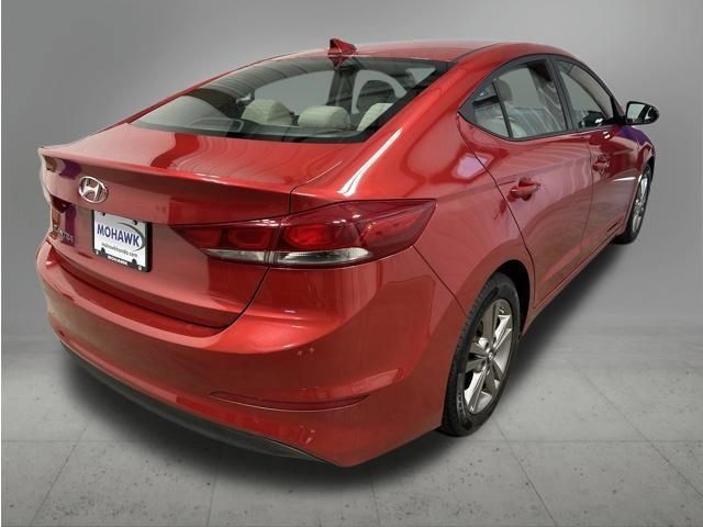 Used 2017 Hyundai Elantra SE FWD image 5