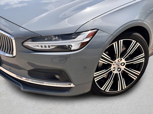 Used 2023 Volvo S90 B6 Ultimate w/ Protection Package Premier AWD/4WD image 25