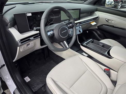 New 2026 Hyundai Tucson Limited image 11