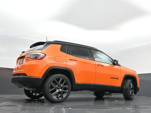 New 2026 Jeep Compass Limited image 33