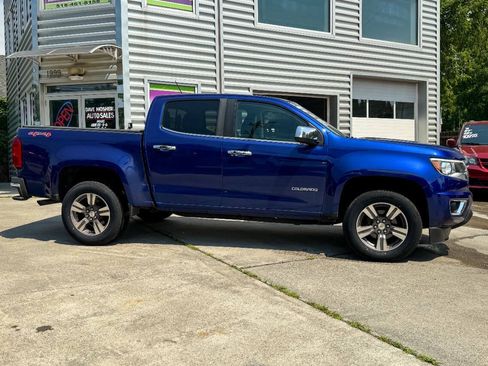 Used 2016 Chevrolet Colorado LT w/ Luxury Package, Chrome AWD/4WD image 2